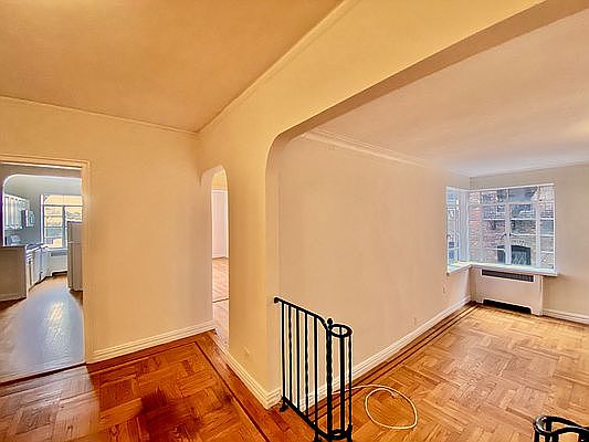 3rd image of 101 Cooper St APT 3N