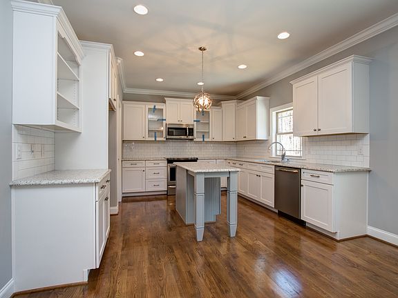5th image of 6626 Bobwhite Ln