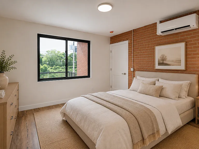 105 Parsons Ave #4 — Photo 3