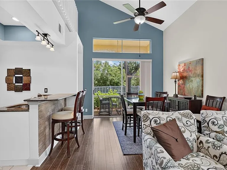 14907 Sterling Oaks Dr — Photo 14