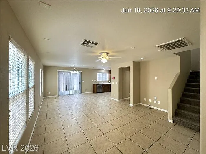 637 Lucky Pine St — Photo 3
