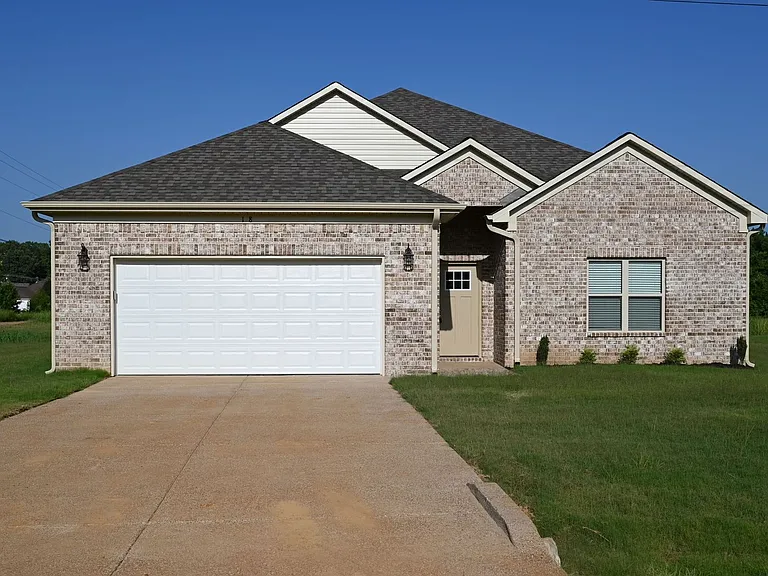 60 Anna Ln #60 — Photo 1