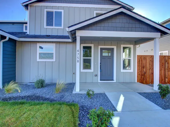 4758 Gebhard Rd, Central Point, OR 97502