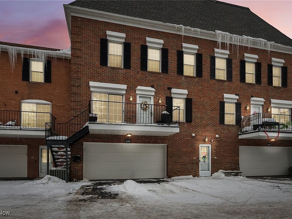 1st image of 2000 King James Pkwy APT 142