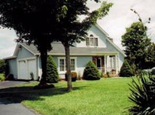 3316 Oak Ridge Rd, Fincastle, VA 24090