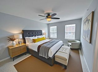 116 N Village Cir #U-0089, Palmyra, PA 17078