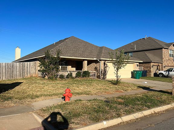 3rd image of 4405 Johnson Farms Dr