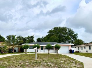 1611 45th St N, Saint Petersburg, FL 33713