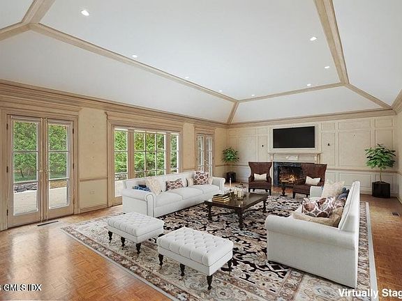 4th image of 583 Lake Ave