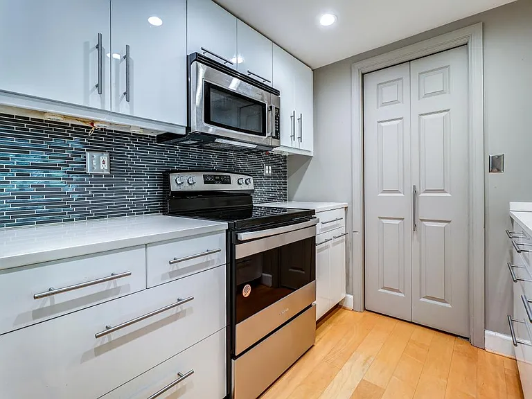 1080 Wisconsin Ave NW #2019 — Photo 14