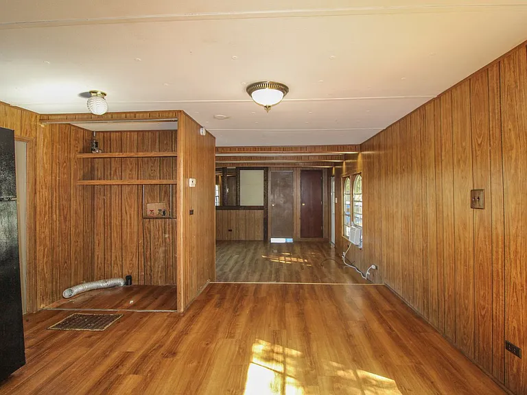 42 Cameron Cir — Photo 12