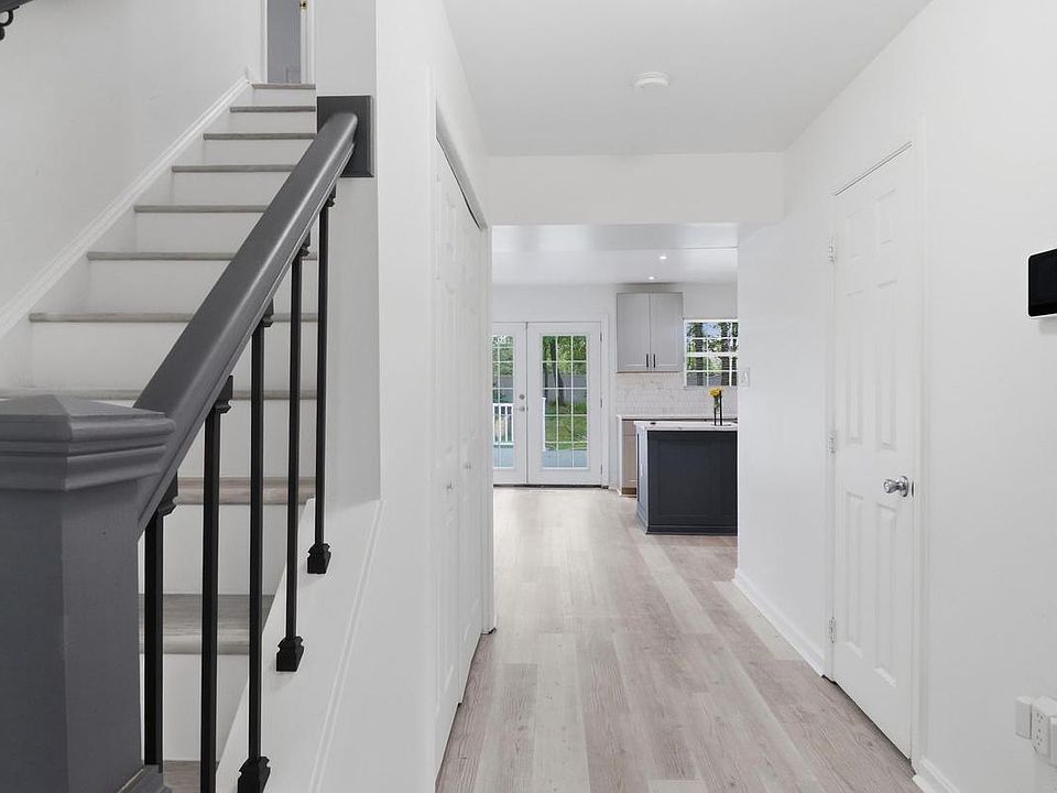 10383 Chamberlin Ct E, Waldorf, MD 20601 | Zillow