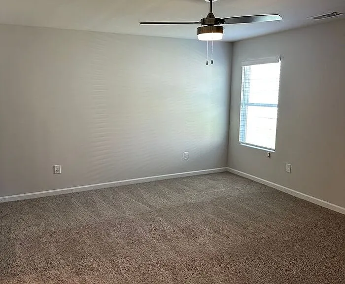 2260 W Middlebrooke Xing — Photo 12