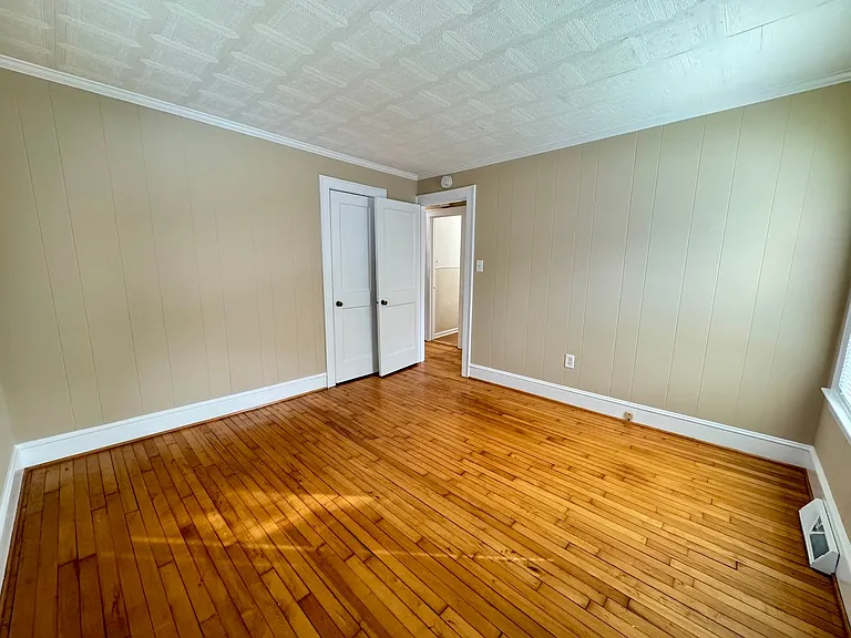 626 N Lunenburg Ave — Photo 7