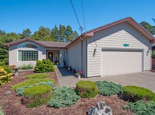 275 La Fiesta Dr, Lincoln City, OR 97367