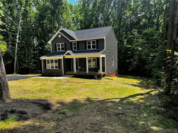 7901 Upton Rd, North Chesterfield, VA 23237