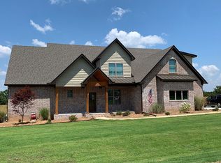 2340 Springcrest St, Conway, AR 72034