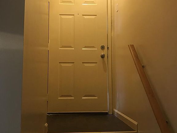 4th image of 276 Sumpter St #1