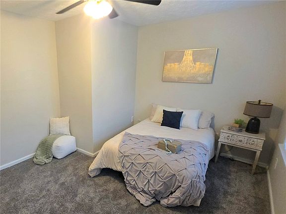 5th image of 5232 Keystone St