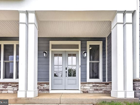5th image of 3913 Victoria Oaks Trl