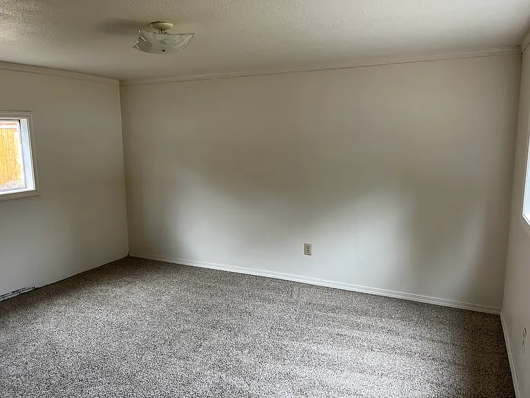 6412 96th St E #28 — Photo 2