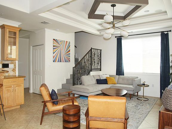 2nd image of 727 E Verdugo Ave Unit 105