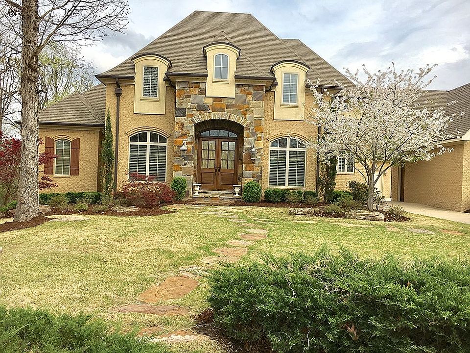 2nd image of 100 Quapaw Trl