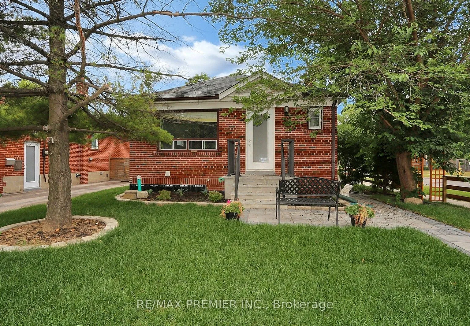 4 bed, $4,000 — Photo 1