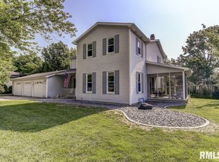 64 Axline Rd, Chatham, IL 62629