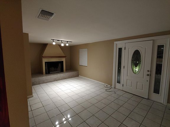 4th image of 15748 Country Club Dr #1