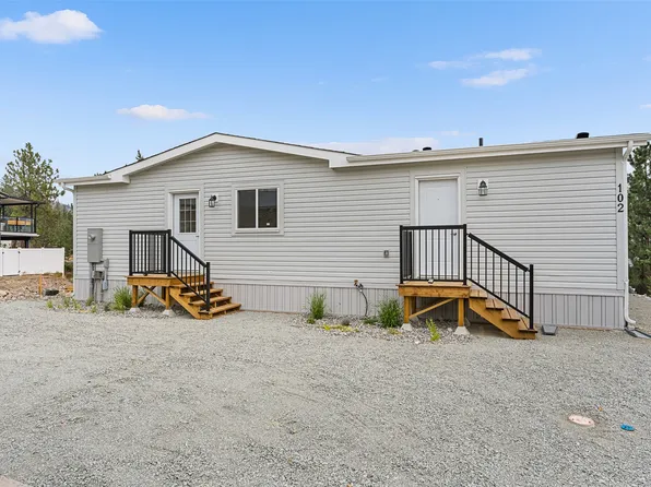 1750 Lenz Rd #102, West Kelowna, BC V1Z 3N1