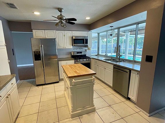 3rd image of 2191 NW 87th Avenue