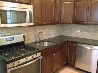 1830 N Bissell St, Chicago, IL 60614
