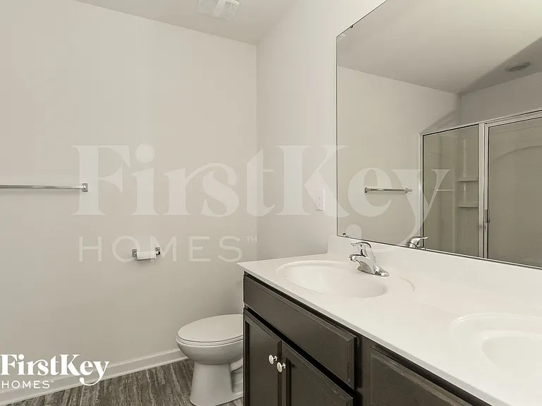 9825 Pollie Little Ln — Photo 10