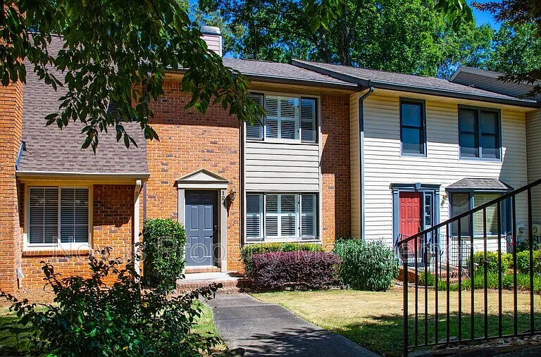 124 Mill Stream Ct — Photo 4