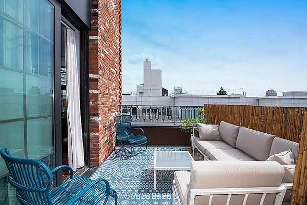 Rented by Compass | media 119