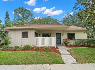 10 Tads Trl, Oldsmar, FL 34677