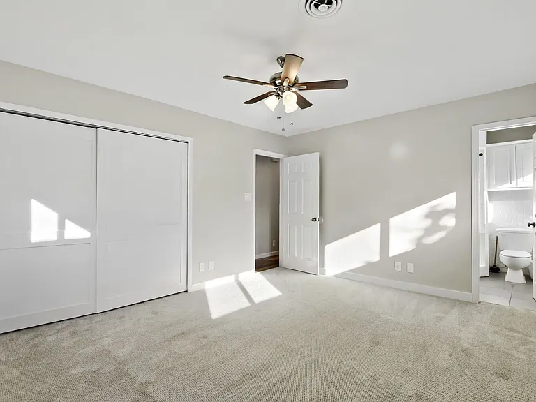 5716 Wellington Dr — Photo 13