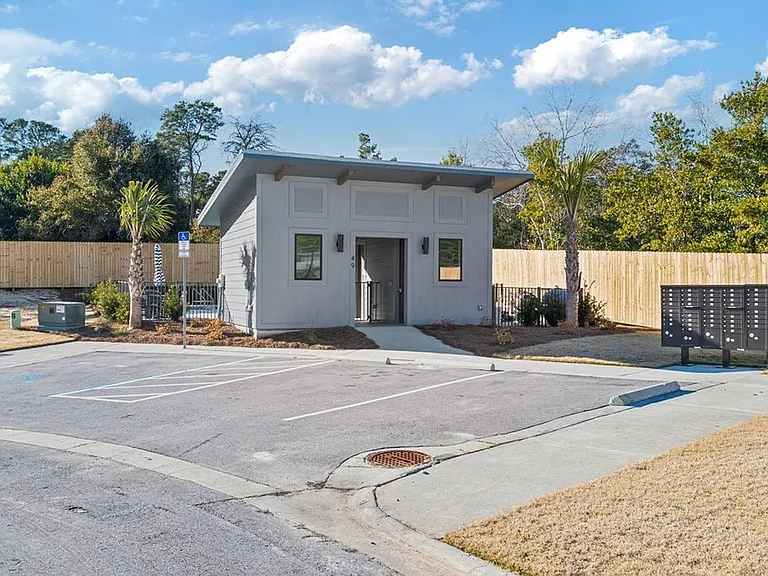 24 Annabella St #ID1447120P — Photo 54
