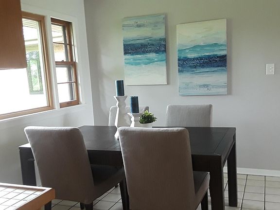 Eating area of kitchen.