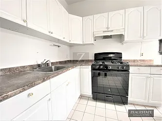 Rented by ZealEstate Group Inc