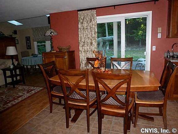 5th image of 602 Mallard Dr