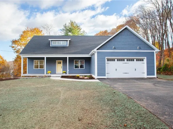 54 Church Street, Simsbury, CT 06081