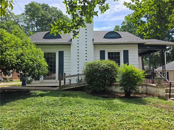 2805 Bon Air Ave, Winston Salem, NC 27105