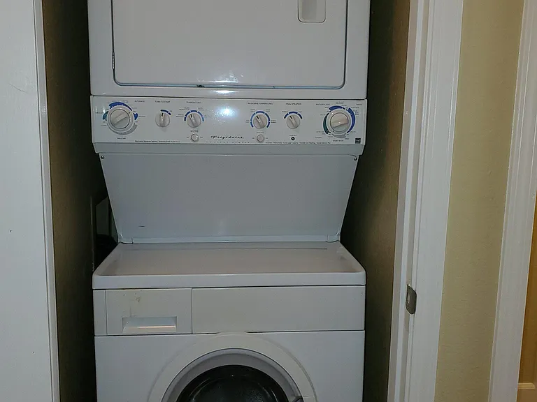 182 Eastridge Dr — Photo 33
