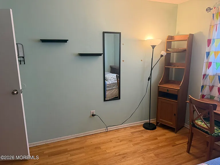 652 Holly Ln — Photo 18