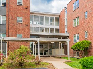 53 Wolcott Hill Rd APT C8, Wethersfield, CT 06109