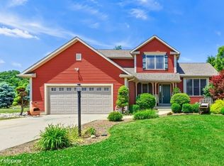 4944 N Hunters Gln, La Porte, IN 46350