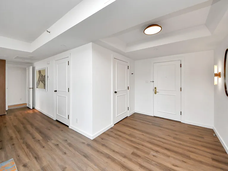 1300 Lamar St #S9 — Photo 19