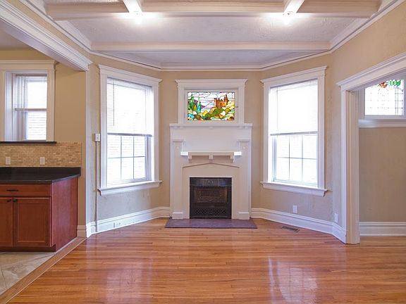 4th image of 6115 Waterman Blvd Floor 1